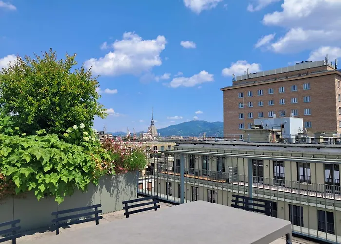 Roma Luxe, Terrace & Gym