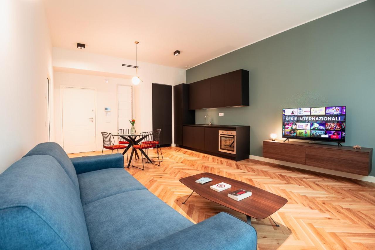 Roma Luxe, Terrace & Gym